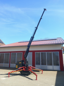 Crane 033 in working position